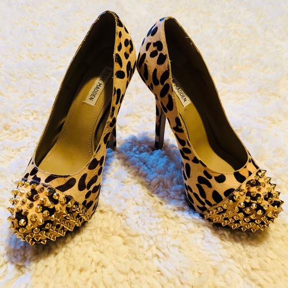 Steve Madden, Pony hair, platform heel, (size 9.5) - Picture 8 of 8